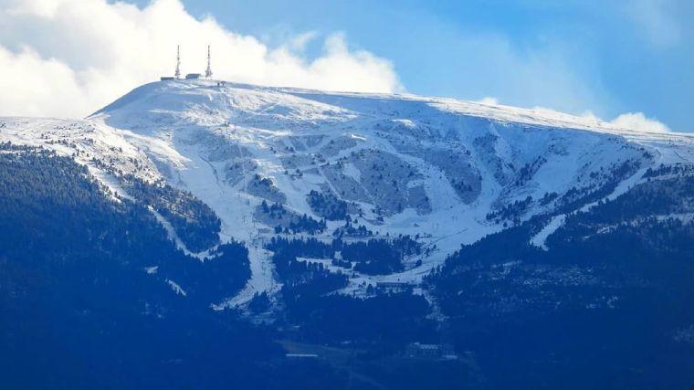 port aine nieve cerca barcelona