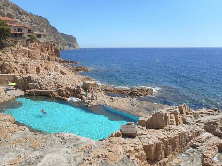 piscina es cau piscina natural
